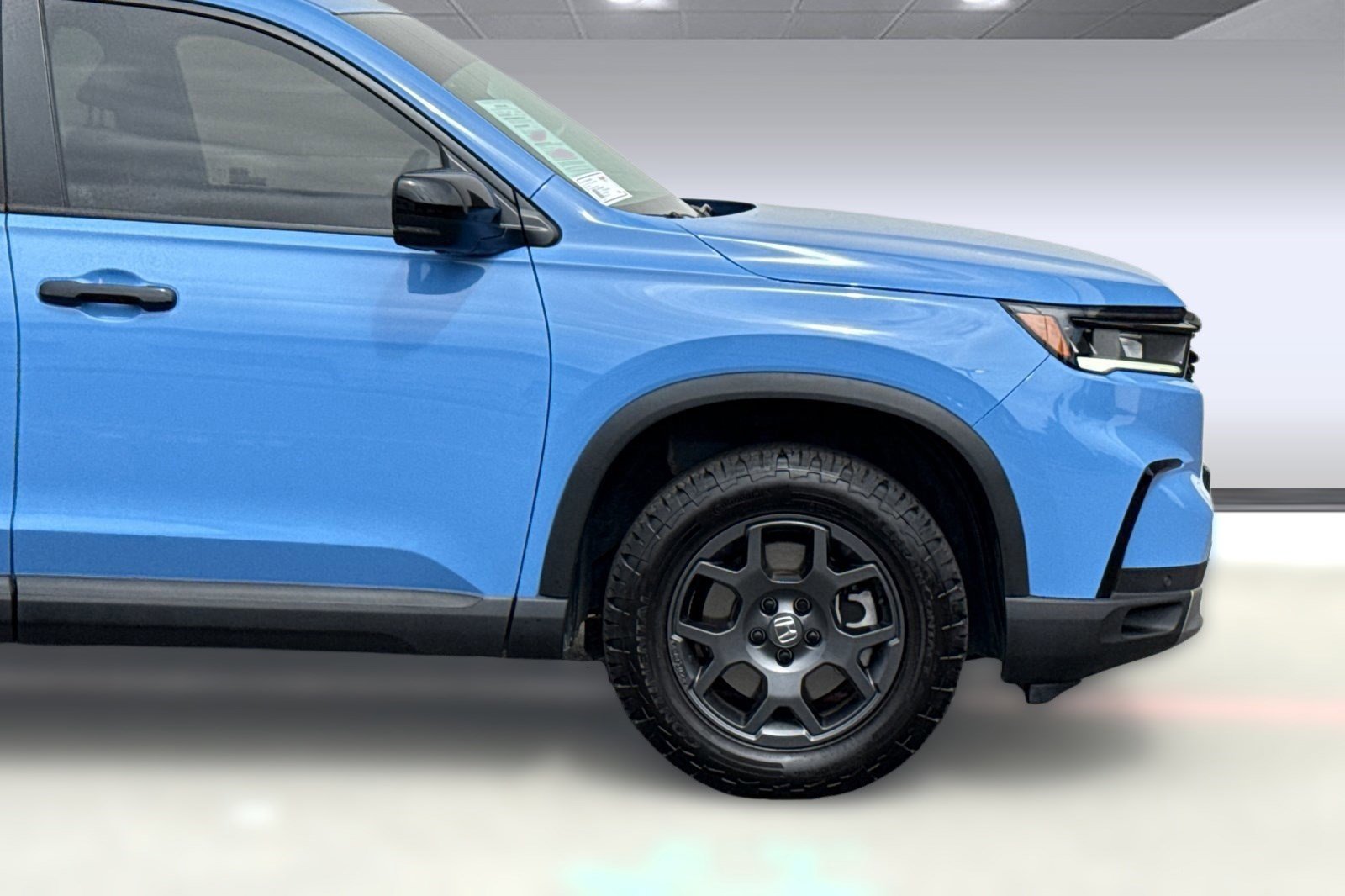 Used 2025 Honda Pilot TrailSport image 20