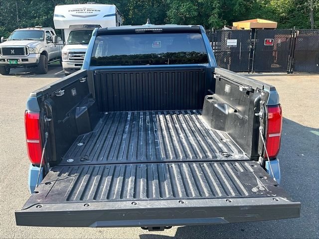 Used 2026 Toyota Tacoma SR5 AWD/4WD image 29
