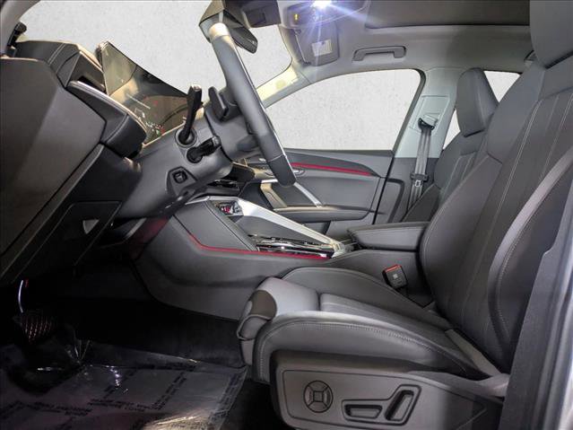 New 2025 Audi Q5 Prestige image 4