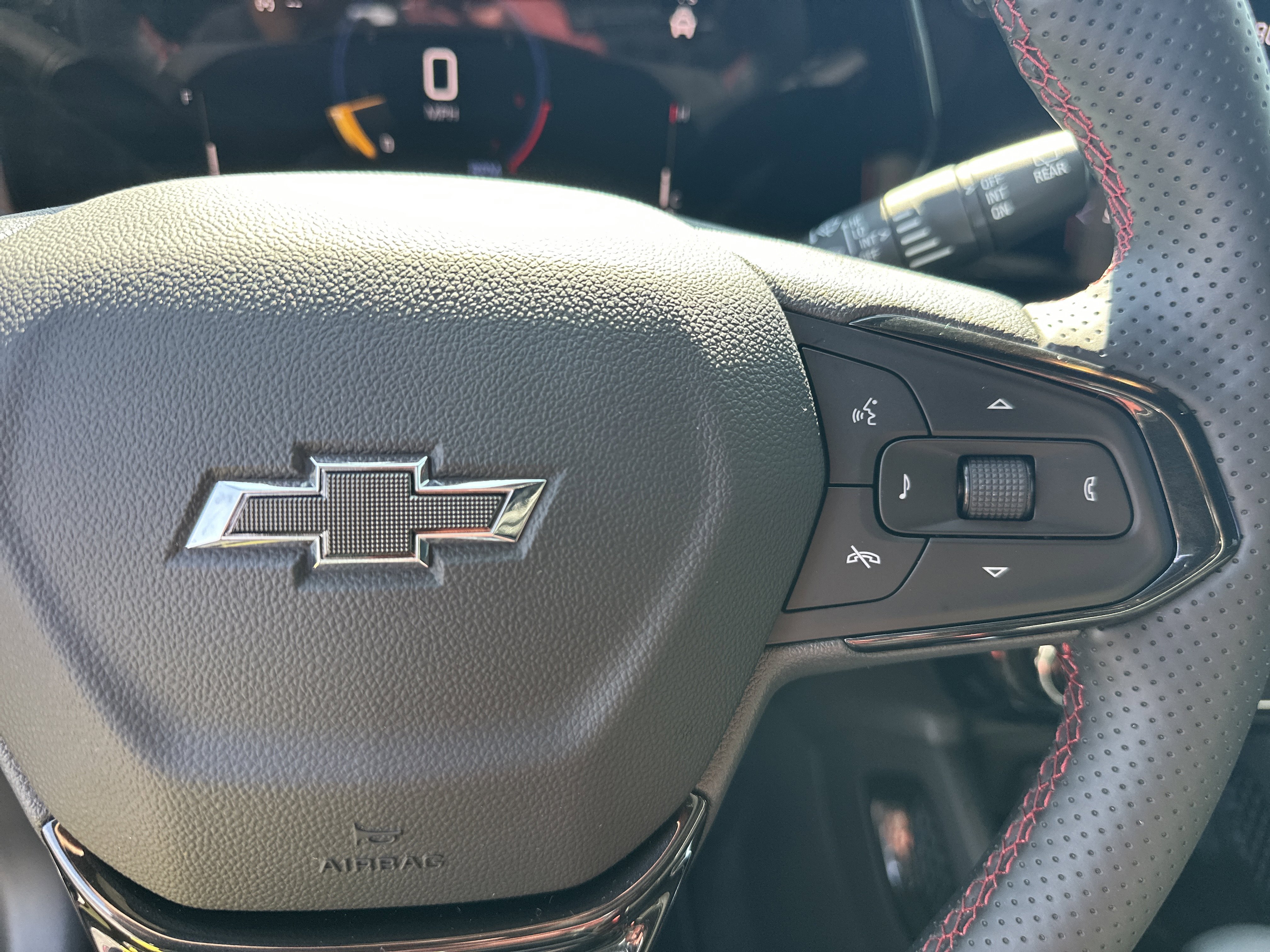 Used 2025 Chevrolet TrailBlazer RS w/ Convenience Package image 26