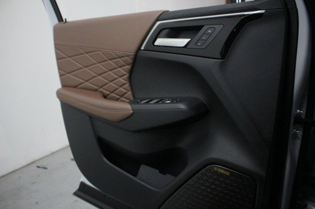 New 2026 Mitsubishi Outlander SEL image 15