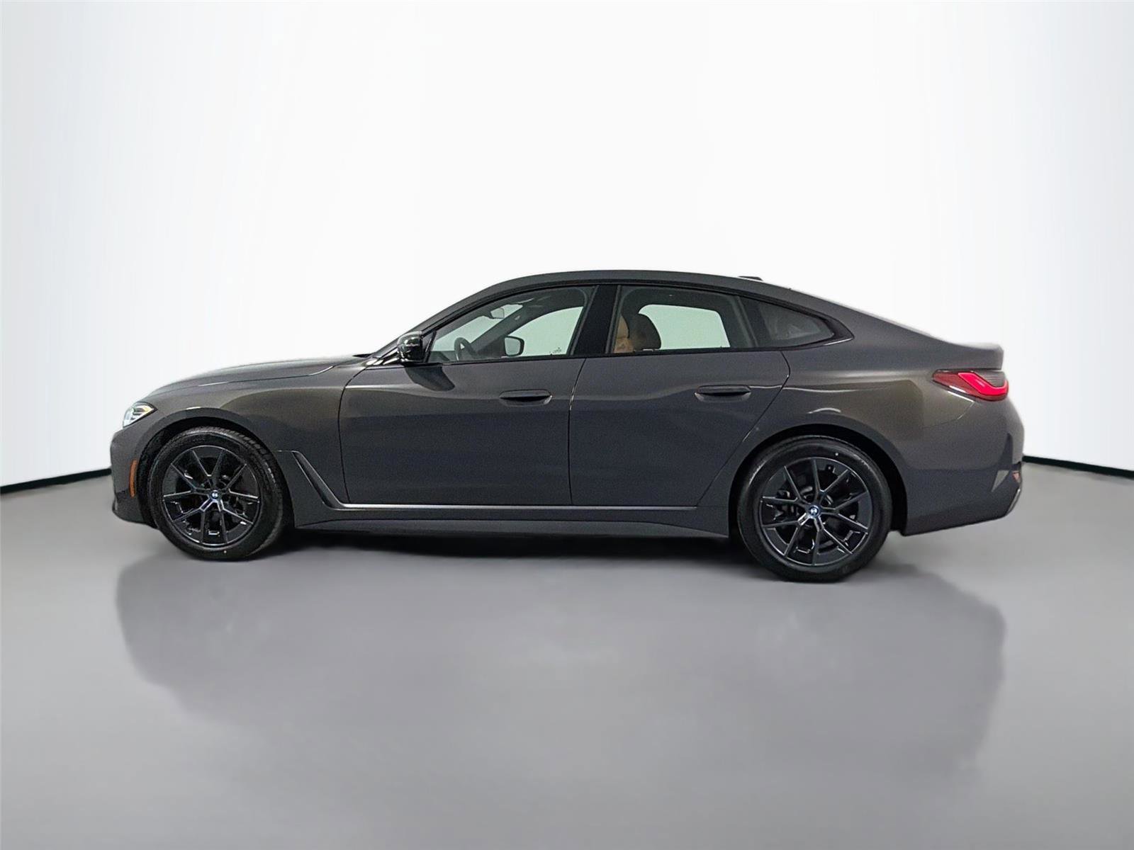 Certified 2023 BMW i4 eDrive40 w/ Premium Package RWD image 9