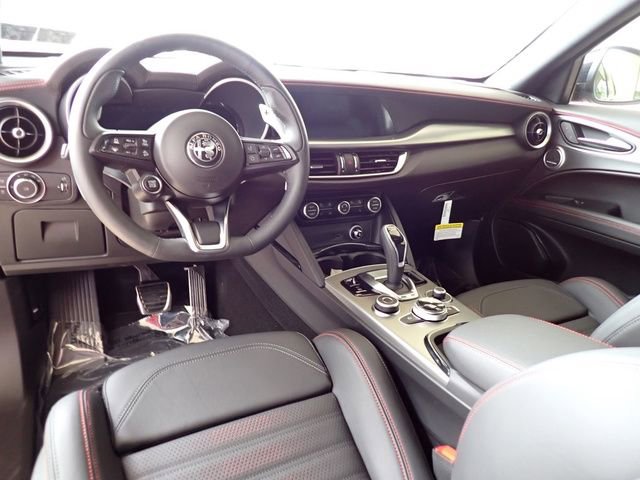 New 2025 Alfa Romeo Stelvio Tributo Italiano w/ Driving Assist Package image 13