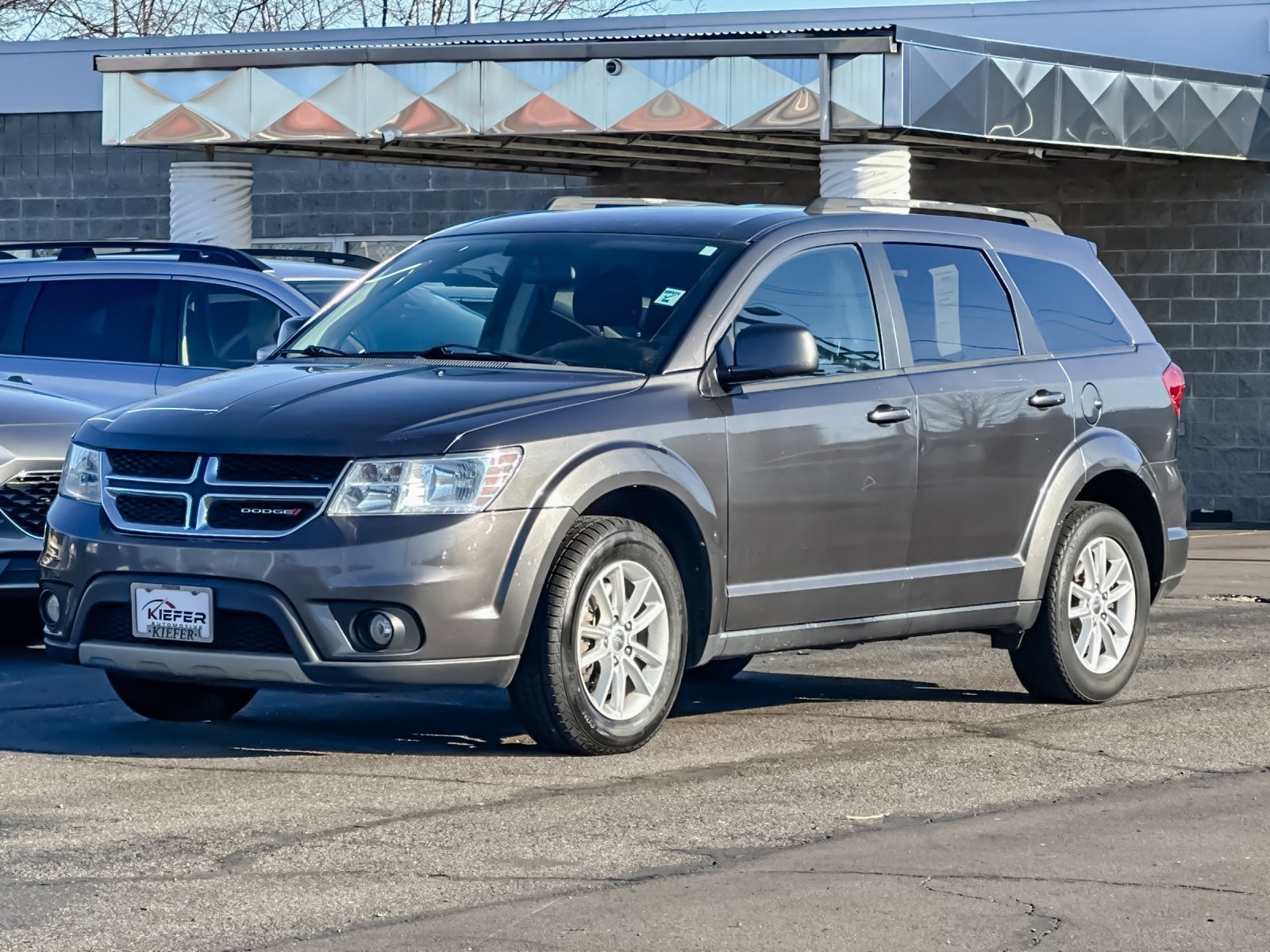 Used 2017 Dodge Journey SXT w/ Comfort/Convenience Group image 8