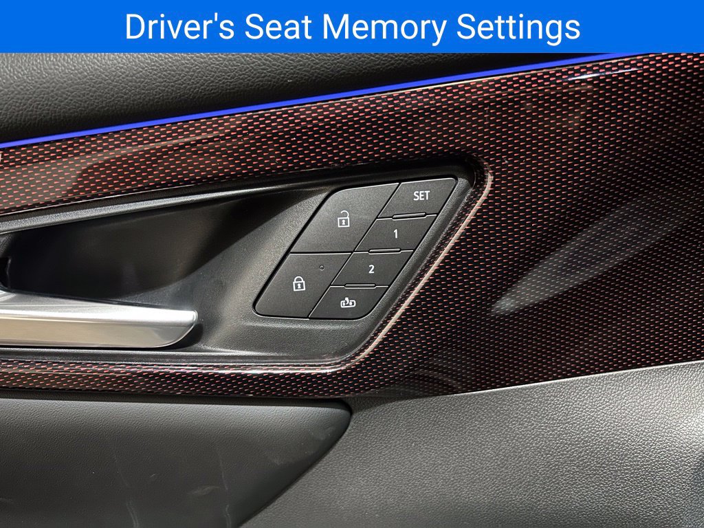 New 2027 Chevrolet Traverse RS w/ LPO, Floor Liner Package AWD/4WD image 7