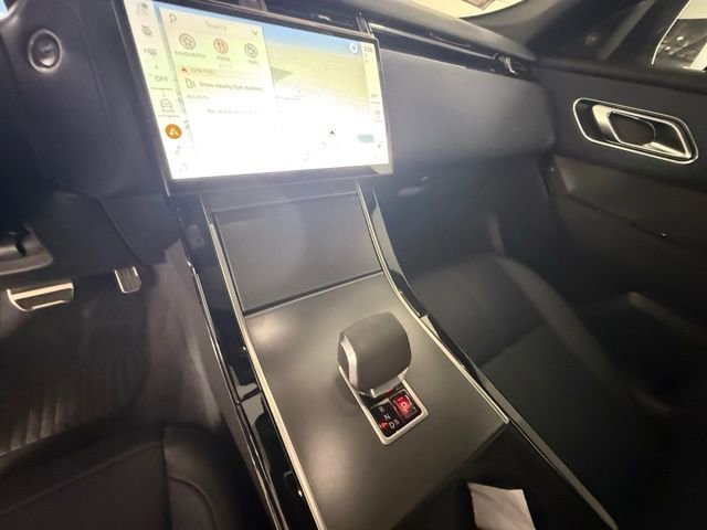 Used 2024 Land Rover Range Rover Velar Dynamic SE image 25