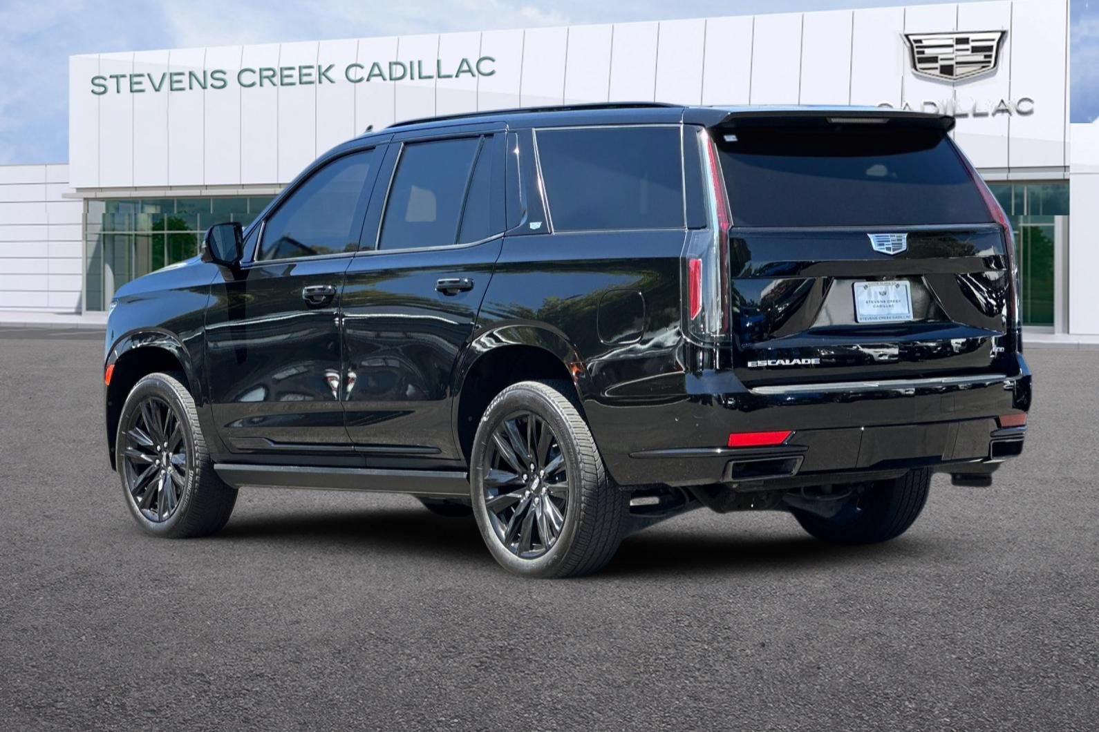 Used 2021 Cadillac Escalade Sport Platinum AWD/4WD image 5