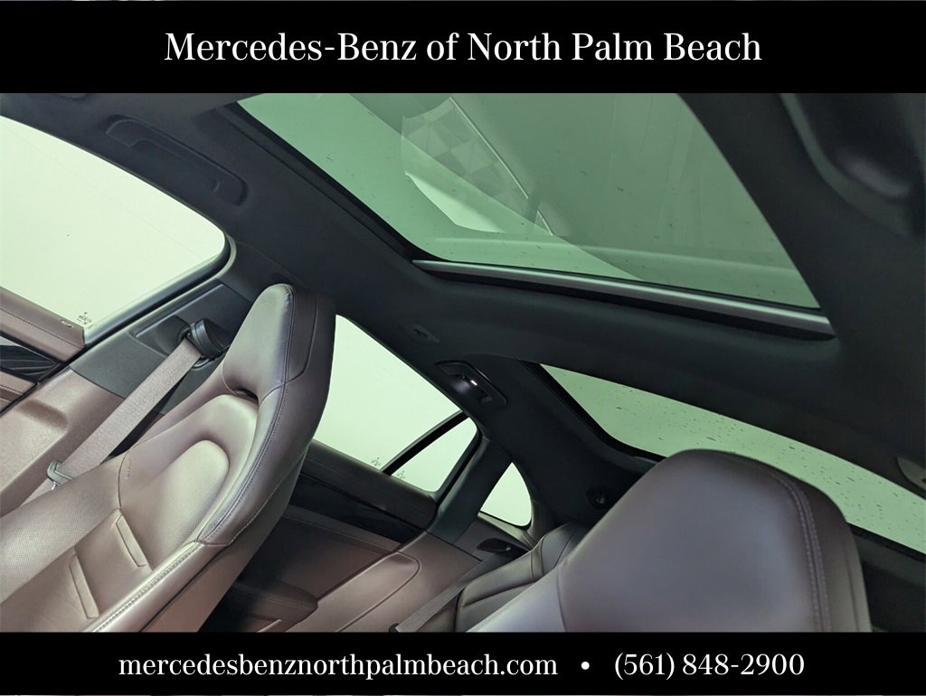 Used 2018 Porsche Panamera 4S image 12