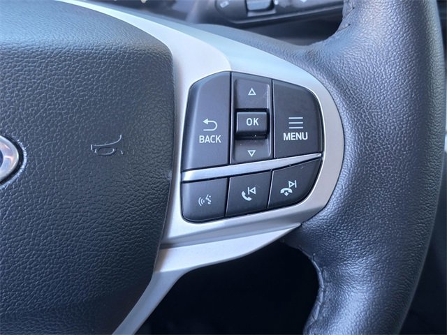 Used 2023 Ford Explorer XLT image 30