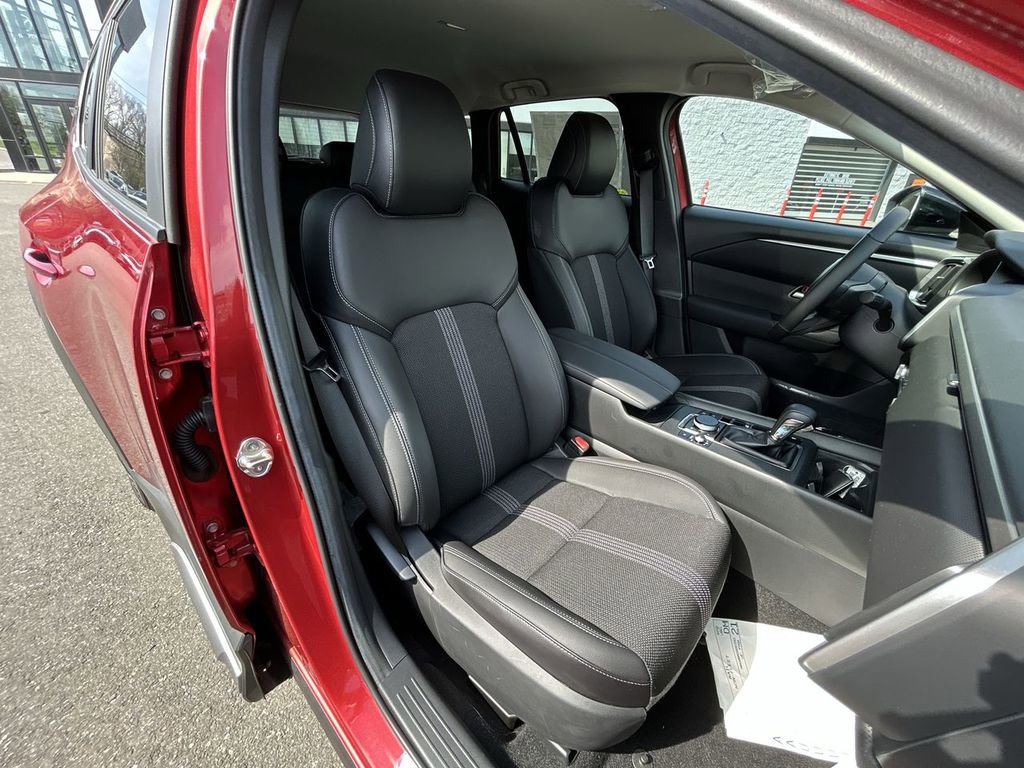 Used 2025 MAZDA CX-50 AWD 2.5 S w/ Accent Package image 14