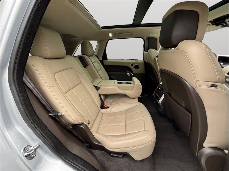 Used 2020 Land Rover Range Rover Sport HSE image 47