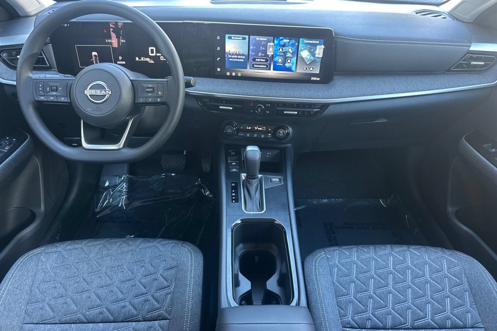 New 2026 Nissan Kicks SV w/ Cold Weather Package AWD/4WD image 15