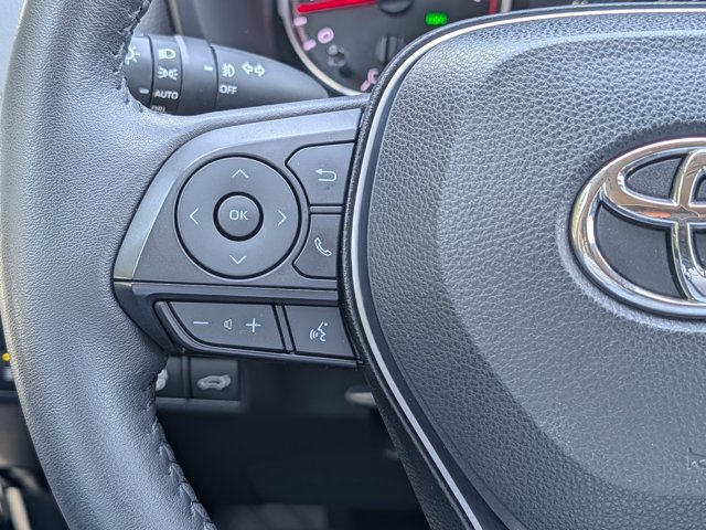 Used 2022 Toyota RAV4 XLE Premium FWD image 21