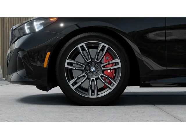 New 2026 BMW 540i xDrive w/ M Sport Package AWD/4WD image 7