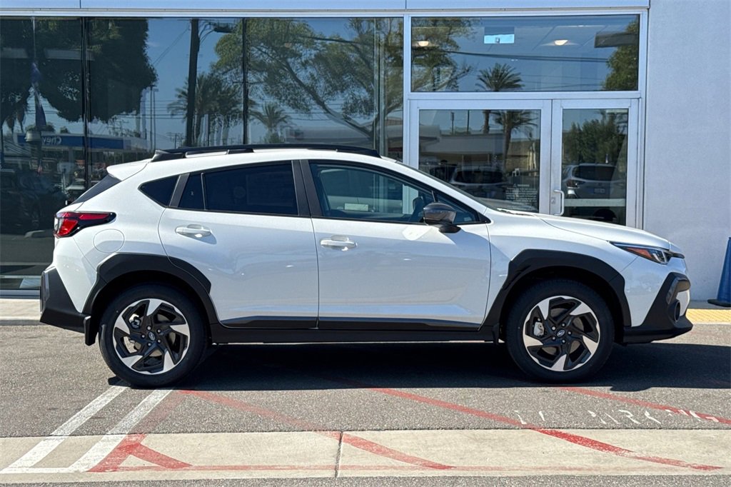 New 2025 Subaru Crosstrek 2.5i Limited w/ Crosstrek Mirror Package image 3