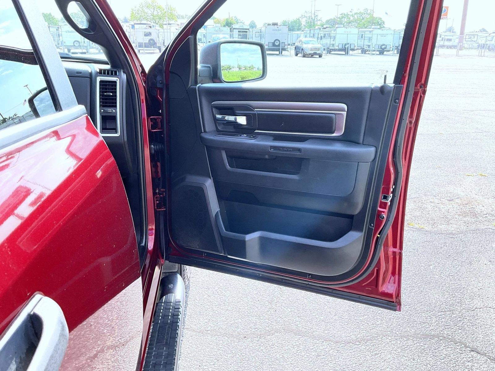 Used 2021 RAM 1500 Warlock w/ Electronics Group AWD/4WD image 18