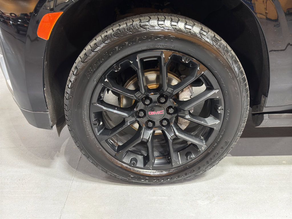 Used 2022 GMC Yukon XL Denali w/ Max Trailering Package image 9