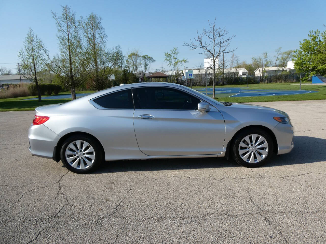 Used 2015 Honda Accord EX-L image 4