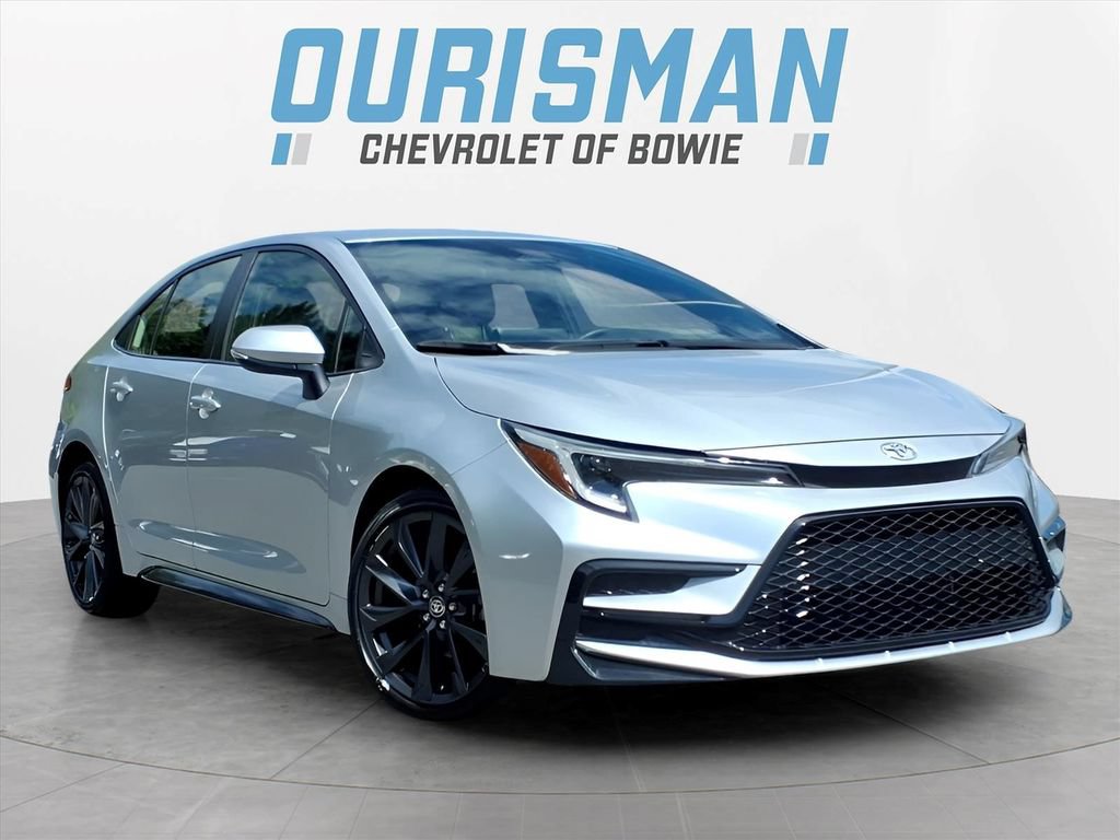 Used 2024 Toyota Corolla SE FWD image 1