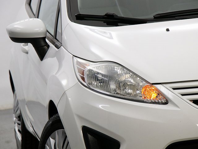 Used 2012 Ford Fiesta S image 4
