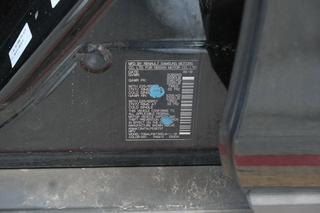 Used 2020 Nissan Rogue S FWD image 29