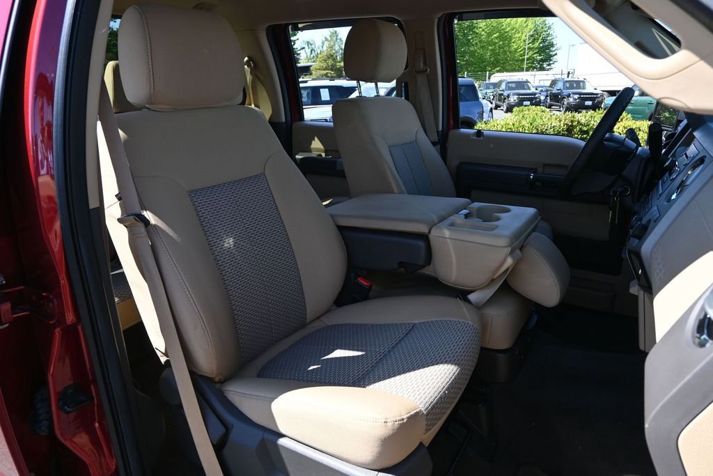 Used 2016 Ford F350 XLT w/ XTR Plus Package RWD image 27
