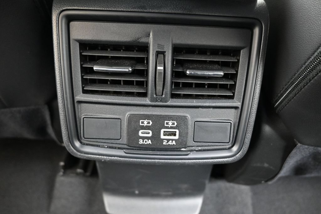 Certified 2025 Subaru Forester Premium AWD/4WD image 17