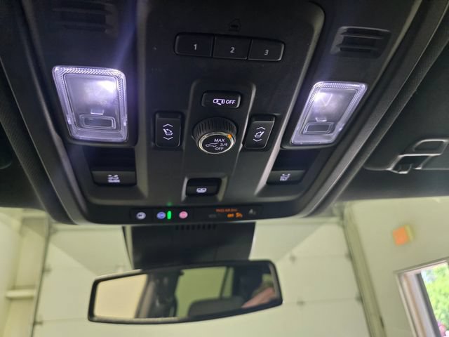 Used 2024 Chevrolet Tahoe RST w/ Luxury Package AWD/4WD image 27