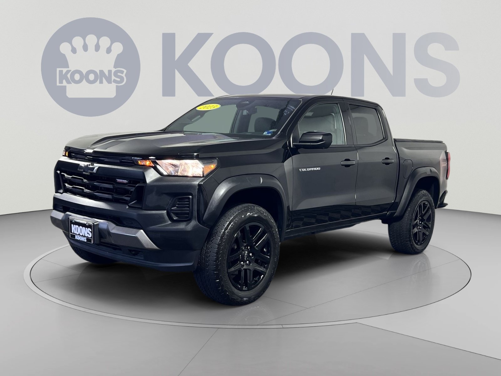 Used 2023 Chevrolet Colorado Trail Boss w/ Technology Package AWD/4WD image 5