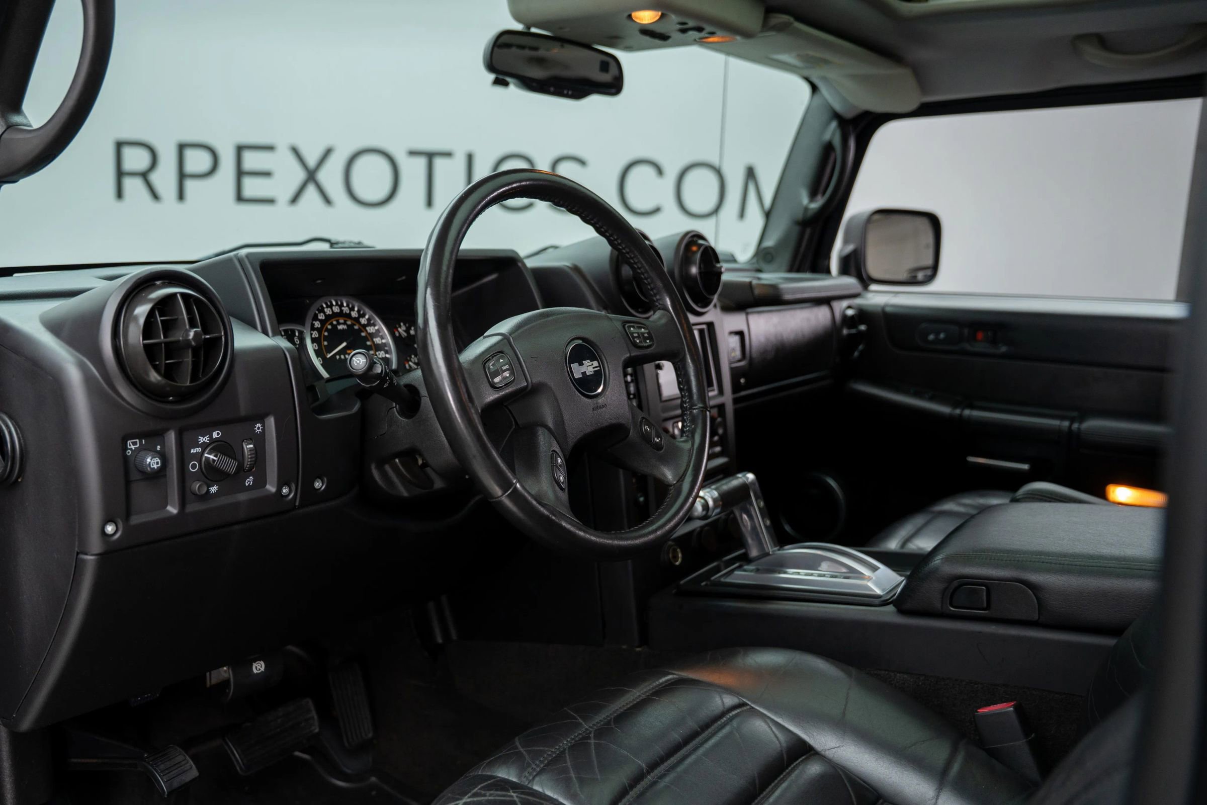 Used 2006 HUMMER H2 image 2
