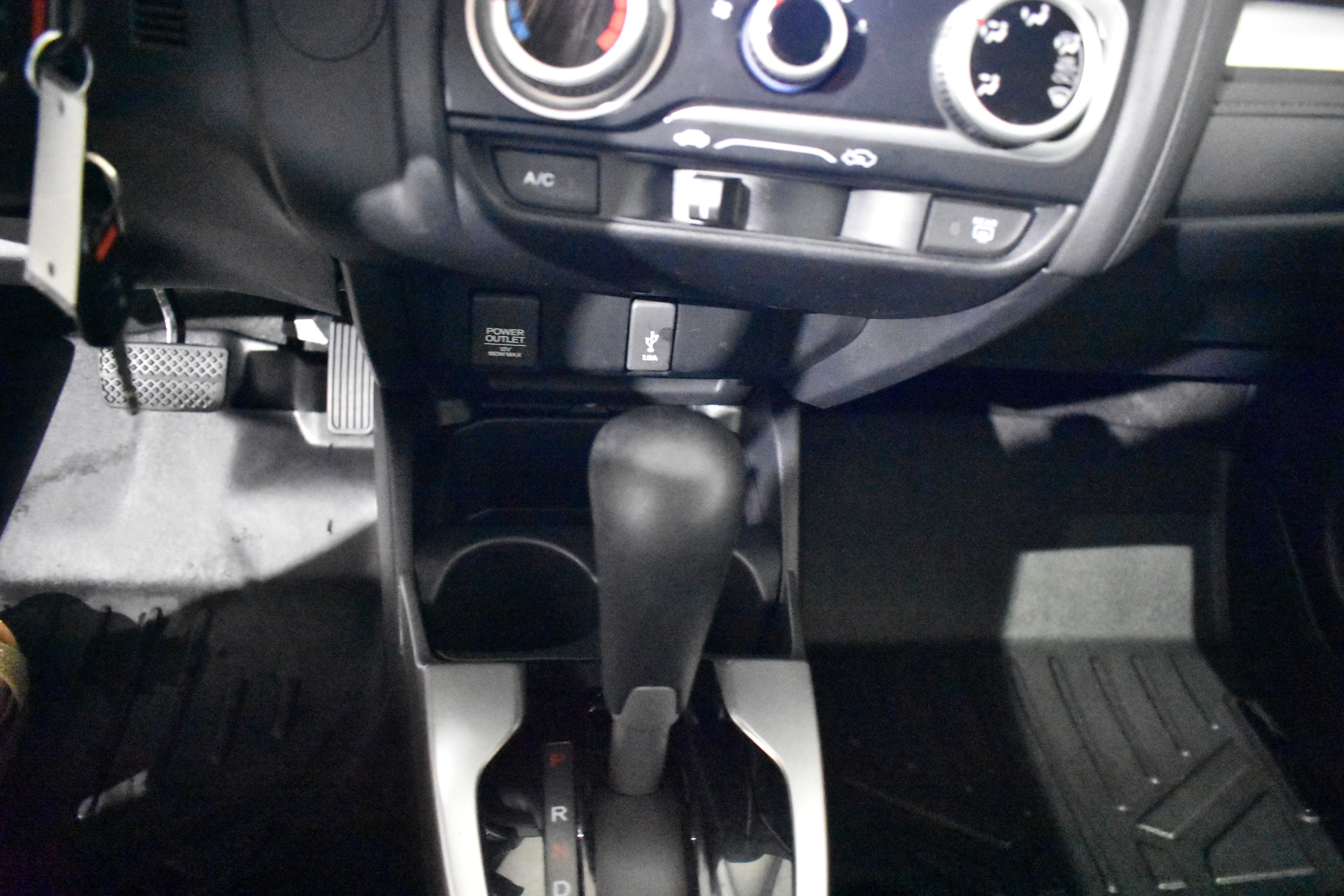 Used 2019 Honda Fit LX image 23