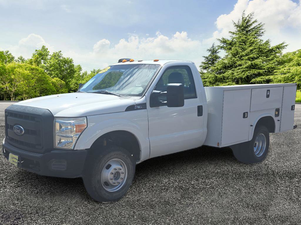 Used 2015 Ford F350 XL w/ Trailer Tow Package image 3