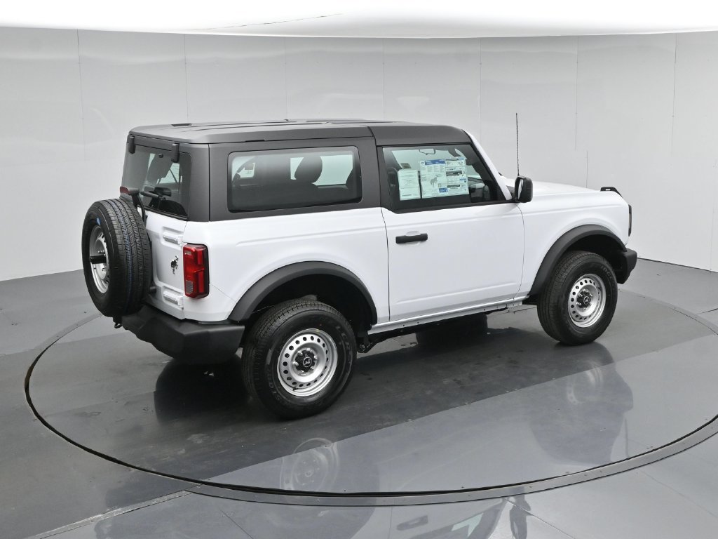 New 2026 Ford Bronco 2-Door AWD/4WD image 37