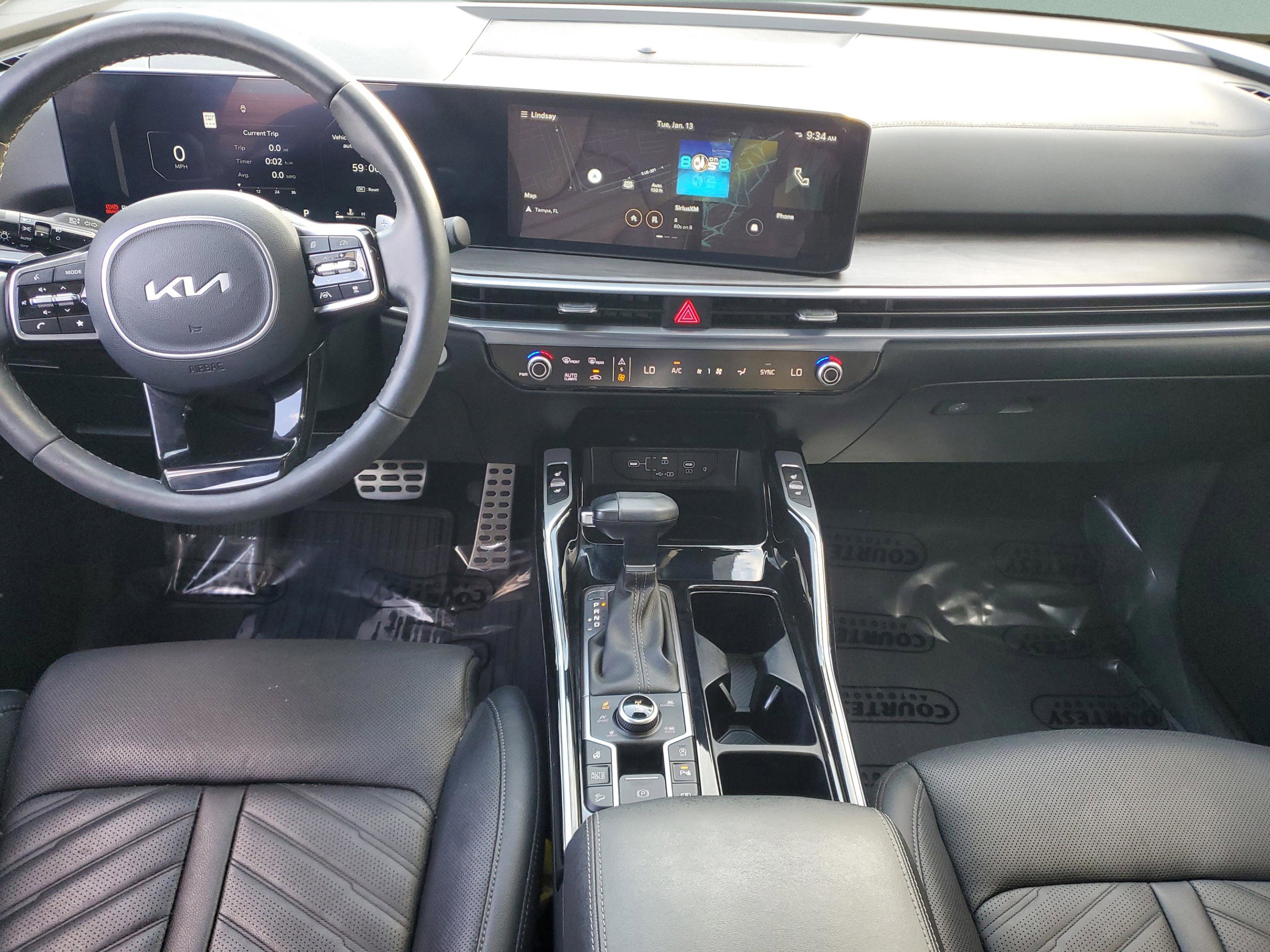 Certified 2024 Kia Sorento SX Prestige image 15