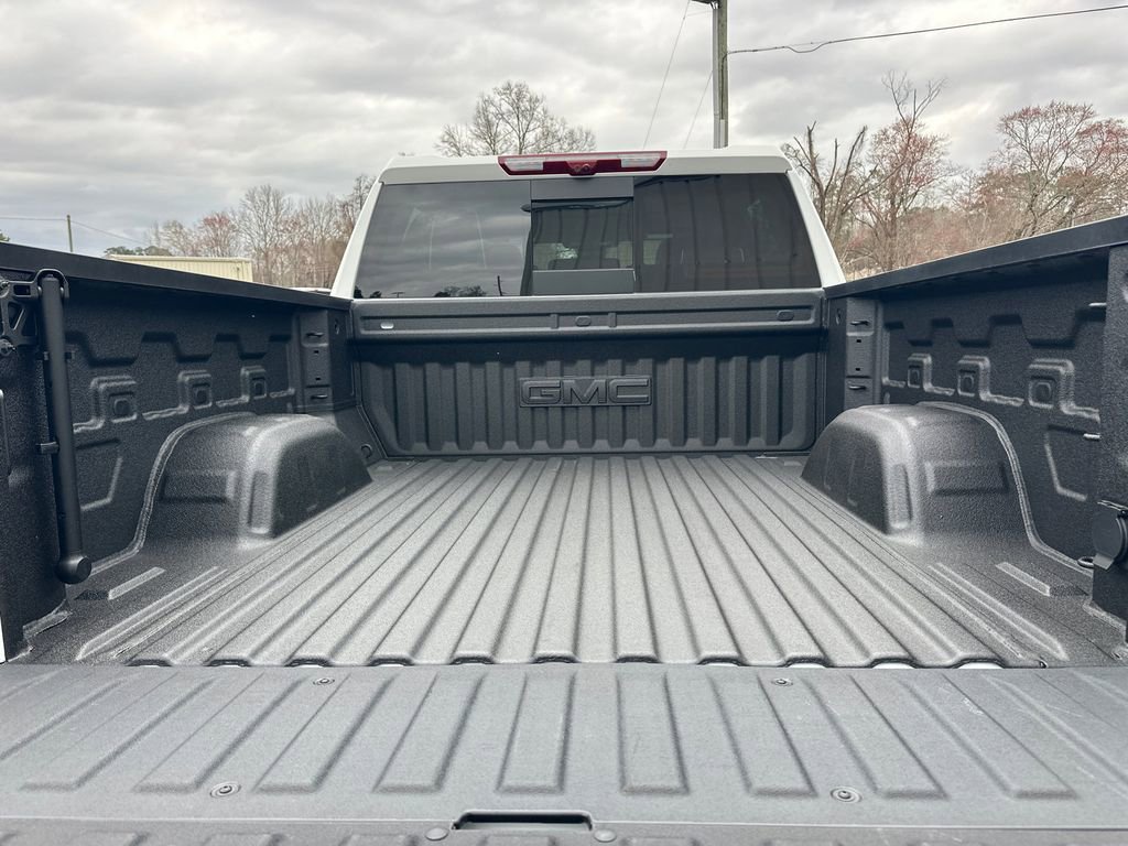 Used 2025 GMC Sierra 1500 AT4X image 19