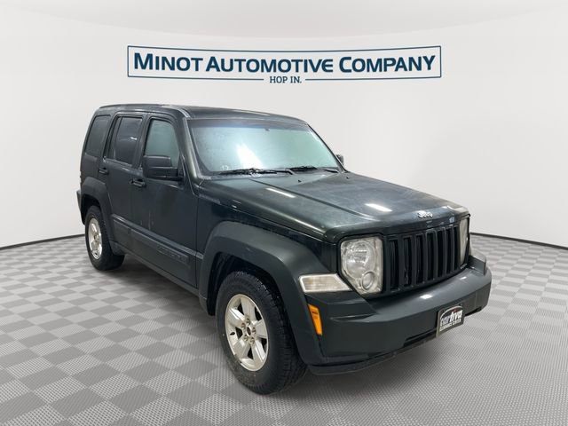 Used 2011 Jeep Liberty Sport image 1