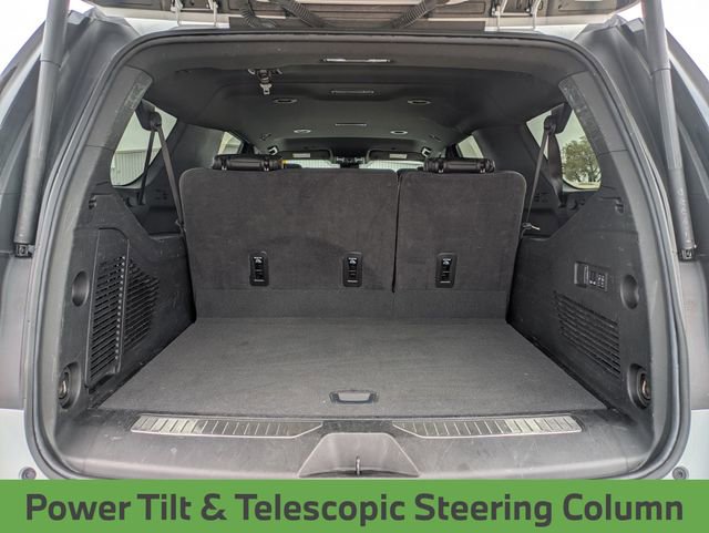 Used 2024 GMC Yukon XL Denali image 32