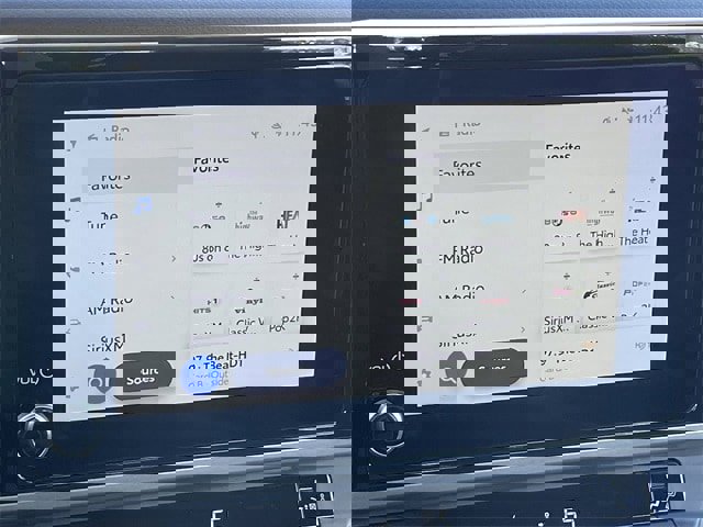 Used 2025 Toyota Camry SE image 18