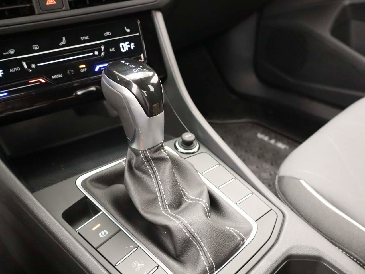 New 2026 Volkswagen Jetta S FWD image 8