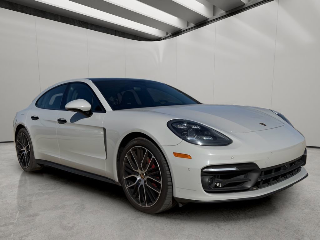 Used 2022 Porsche Panamera Platinum Edition image 3
