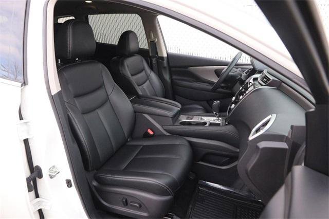 Used 2024 Nissan Murano SV w/ SV Midnight Edition Package image 25