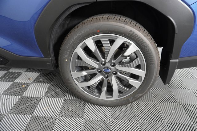 New 2025 Subaru Forester Touring image 8