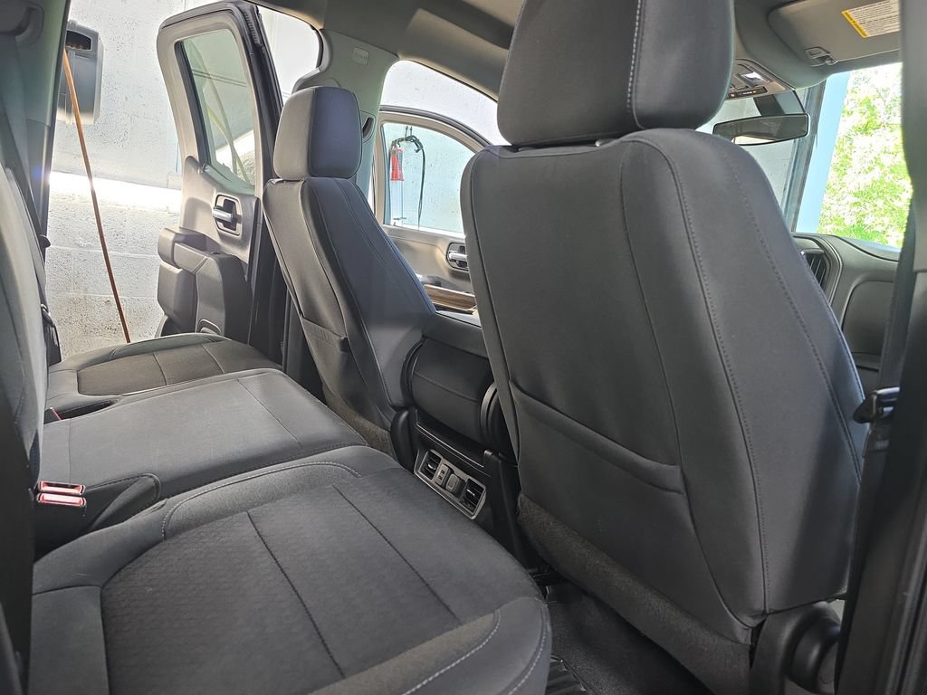 Used 2020 Chevrolet Silverado 1500 LT w/ All-Star Edition AWD/4WD image 11