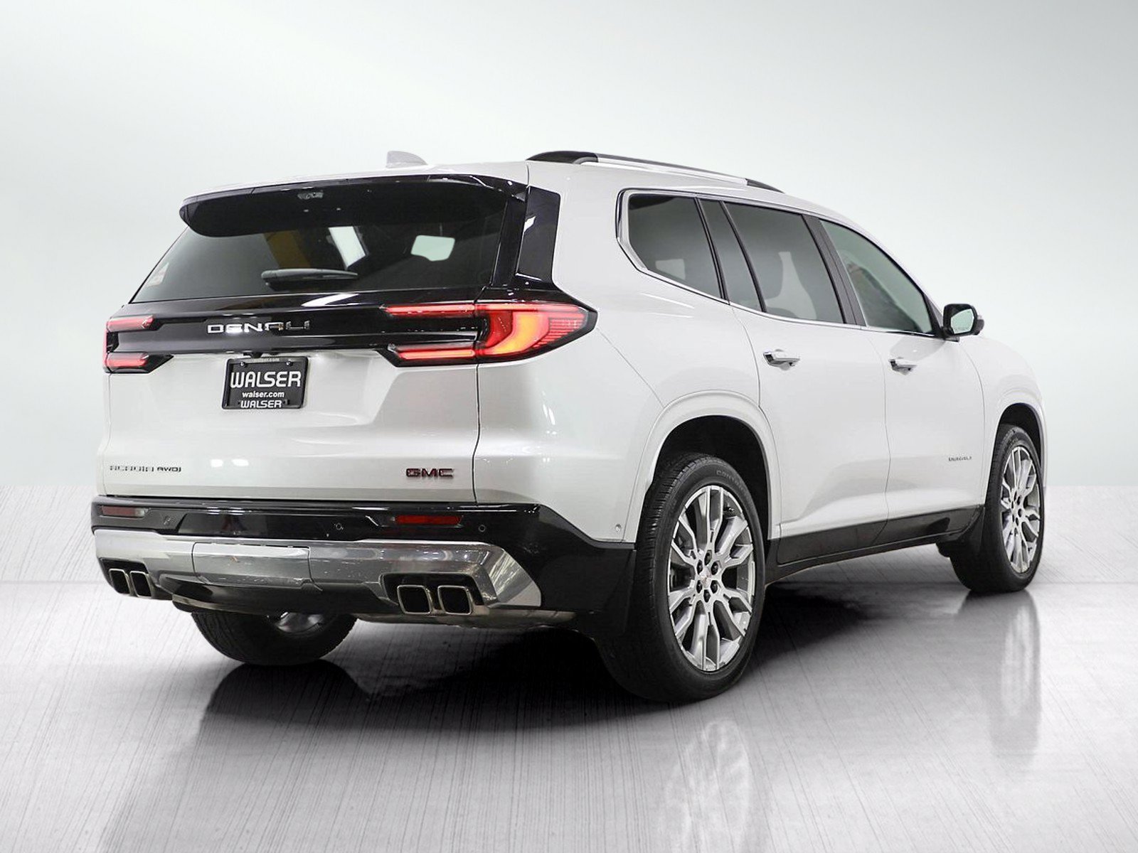 Used 2025 GMC Acadia Denali w/ Super Cruise Package AWD/4WD image 5
