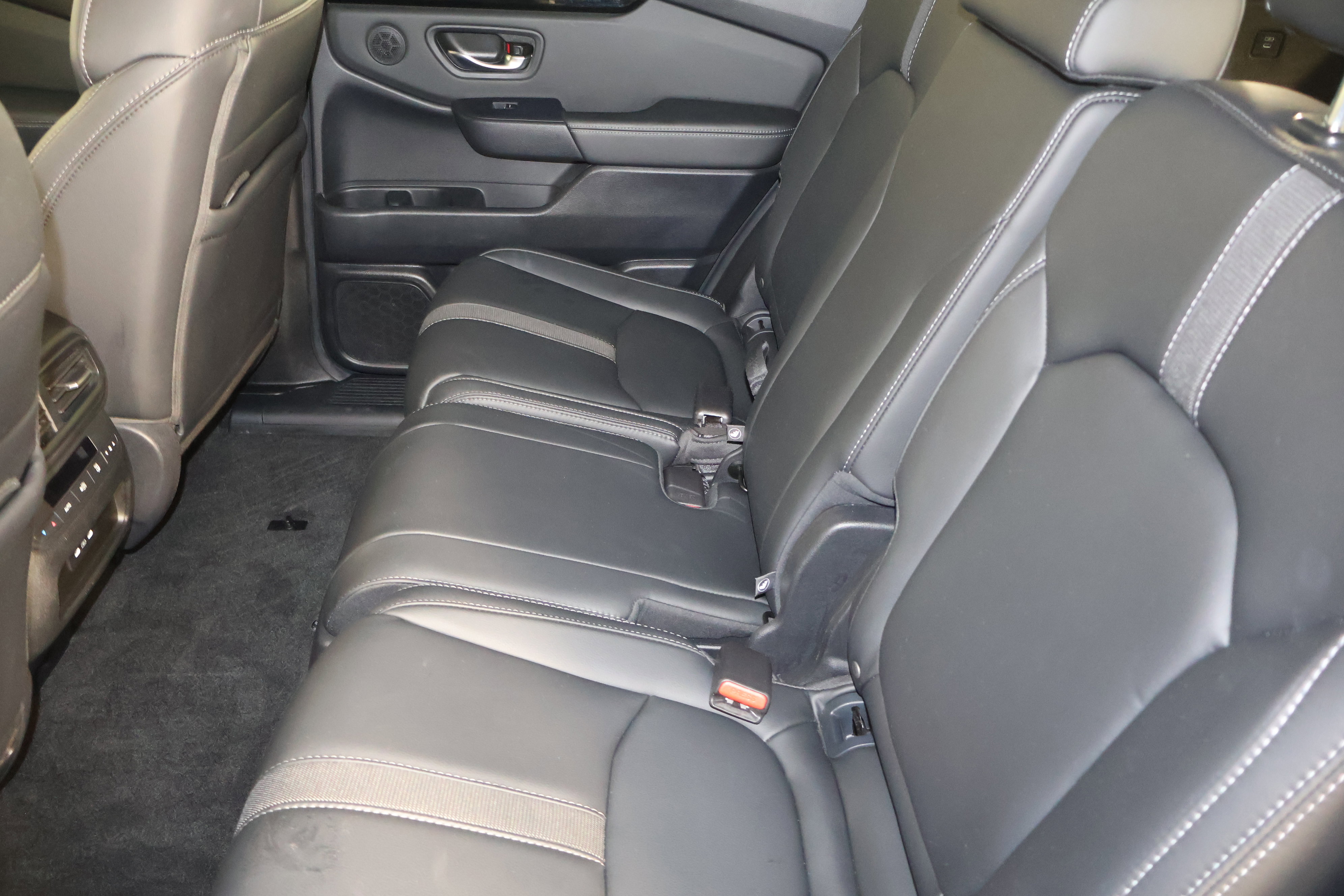Certified 2025 Honda Pilot Touring image 49