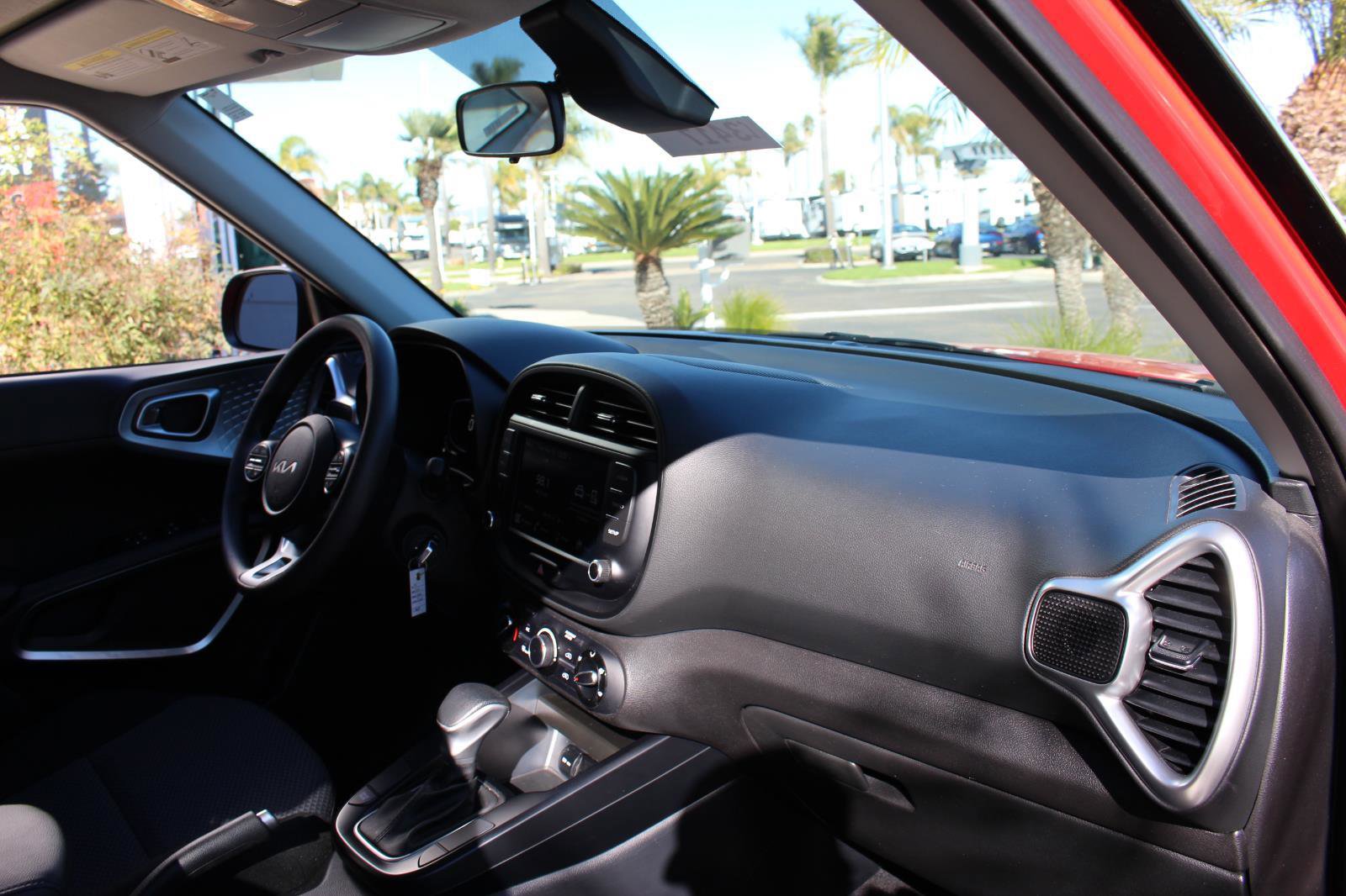 Certified 2024 Kia Soul LX w/ Option Group 015 image 15