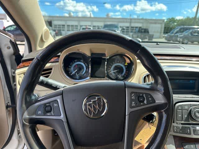 Used 2011 Buick LaCrosse CXL FWD image 12