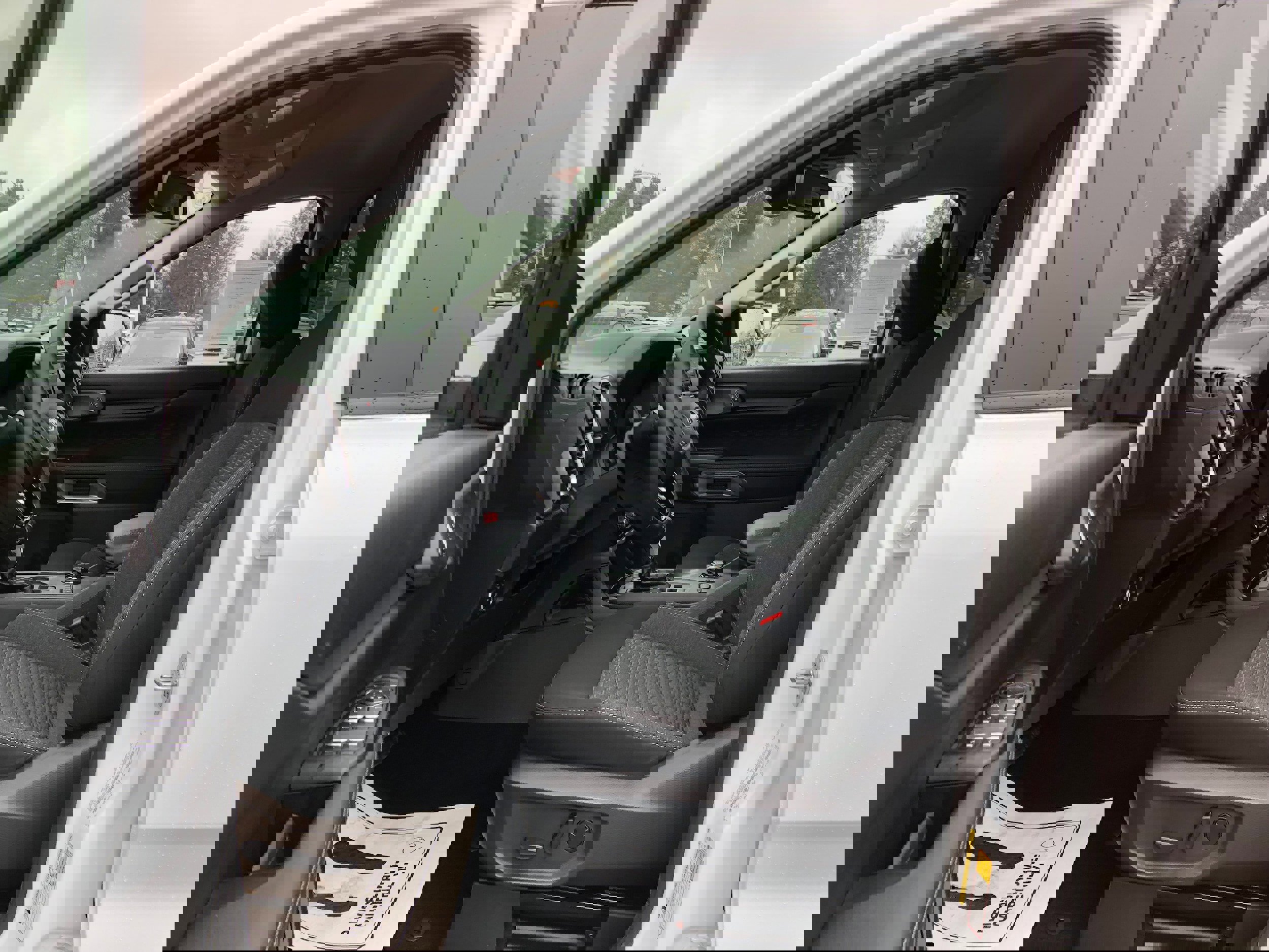 New 2025 Ford Ranger XLT w/ Equipment Group 301A High image 21