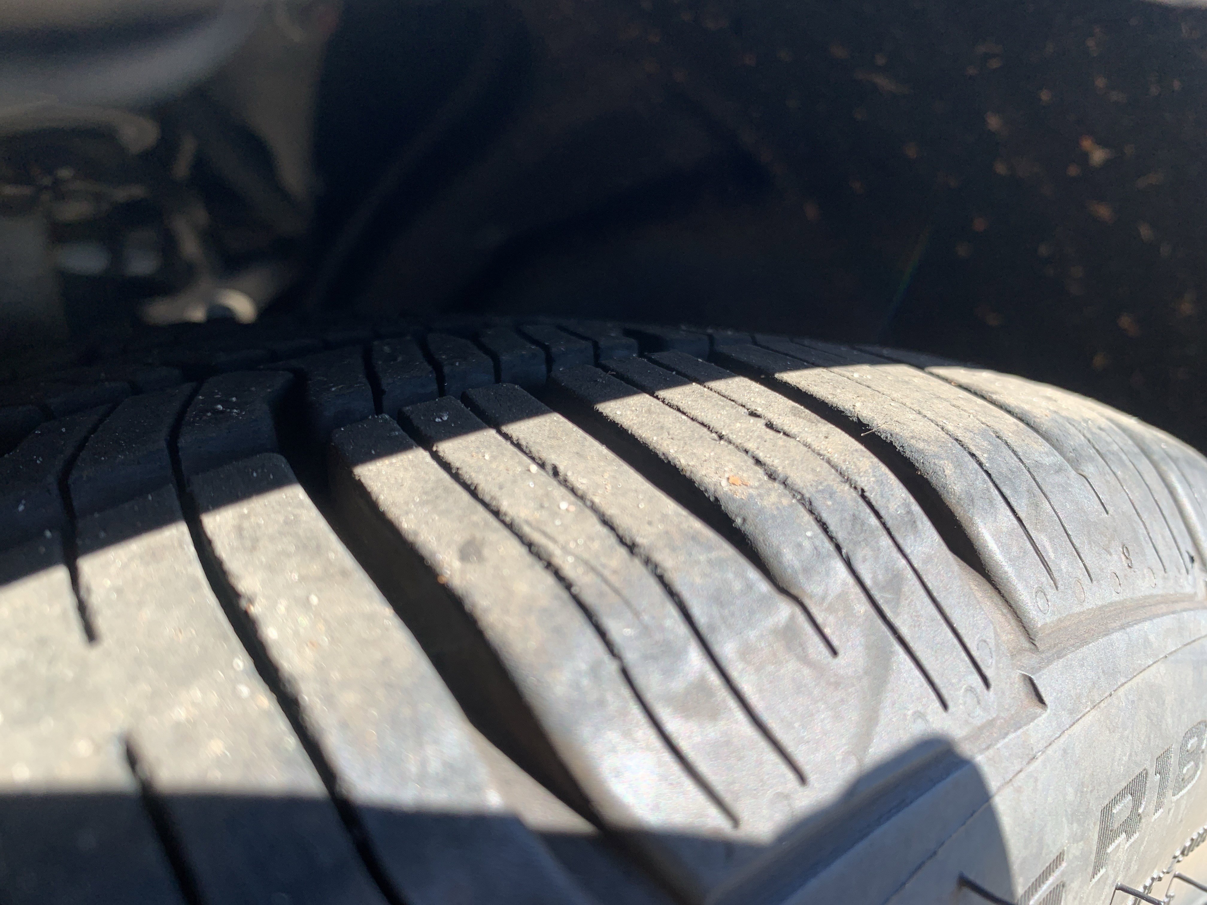 Used 2015 Hyundai Genesis 3.8 w/ Option Group 04 image 12