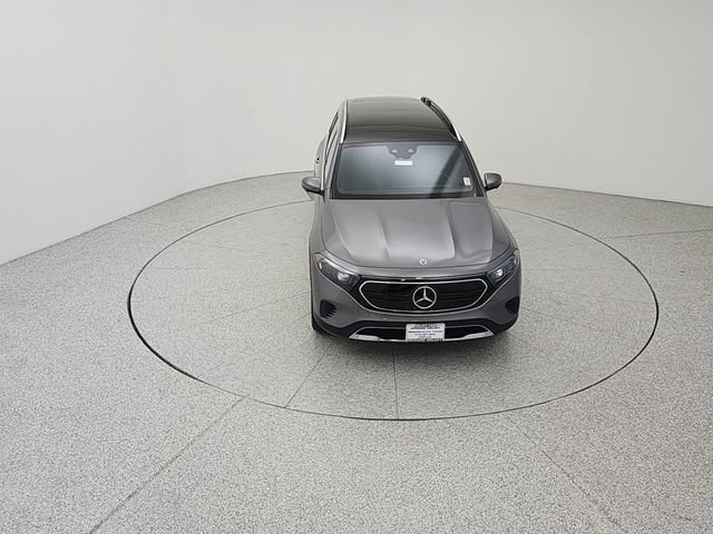 Used 2023 Mercedes-Benz EQB 300 4MATIC image 14